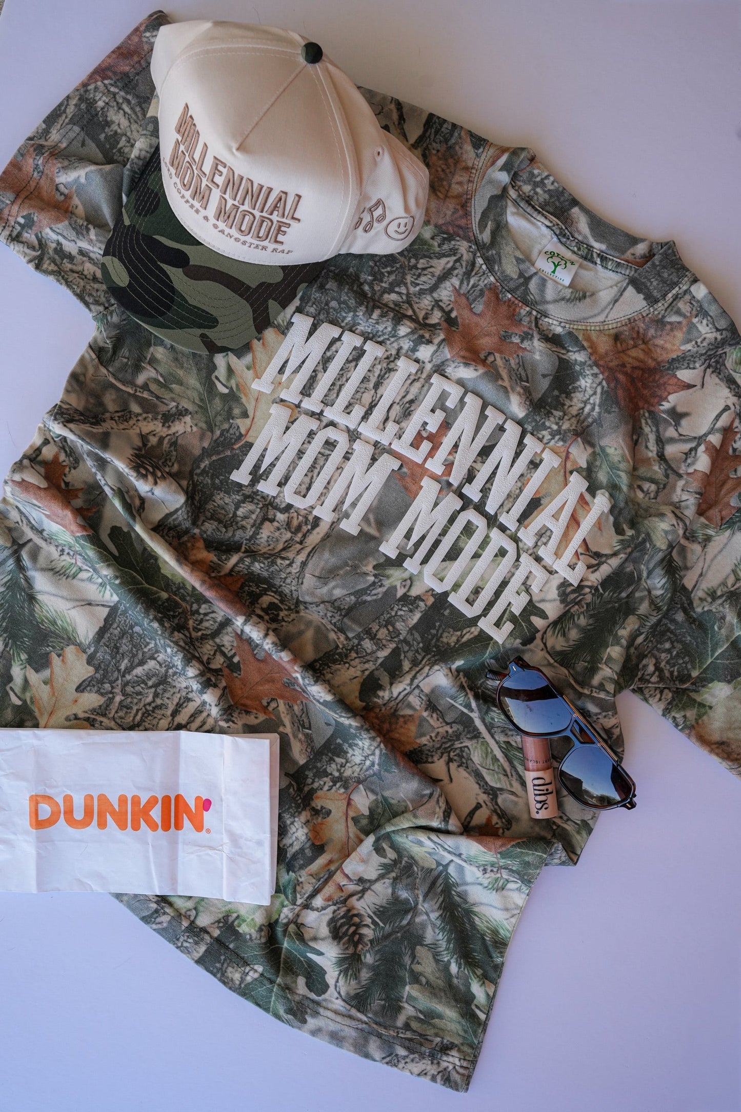 Millennial Mom Mode Camo Graphic Tee – Funny Hunting & Country Mom T-Shirt
